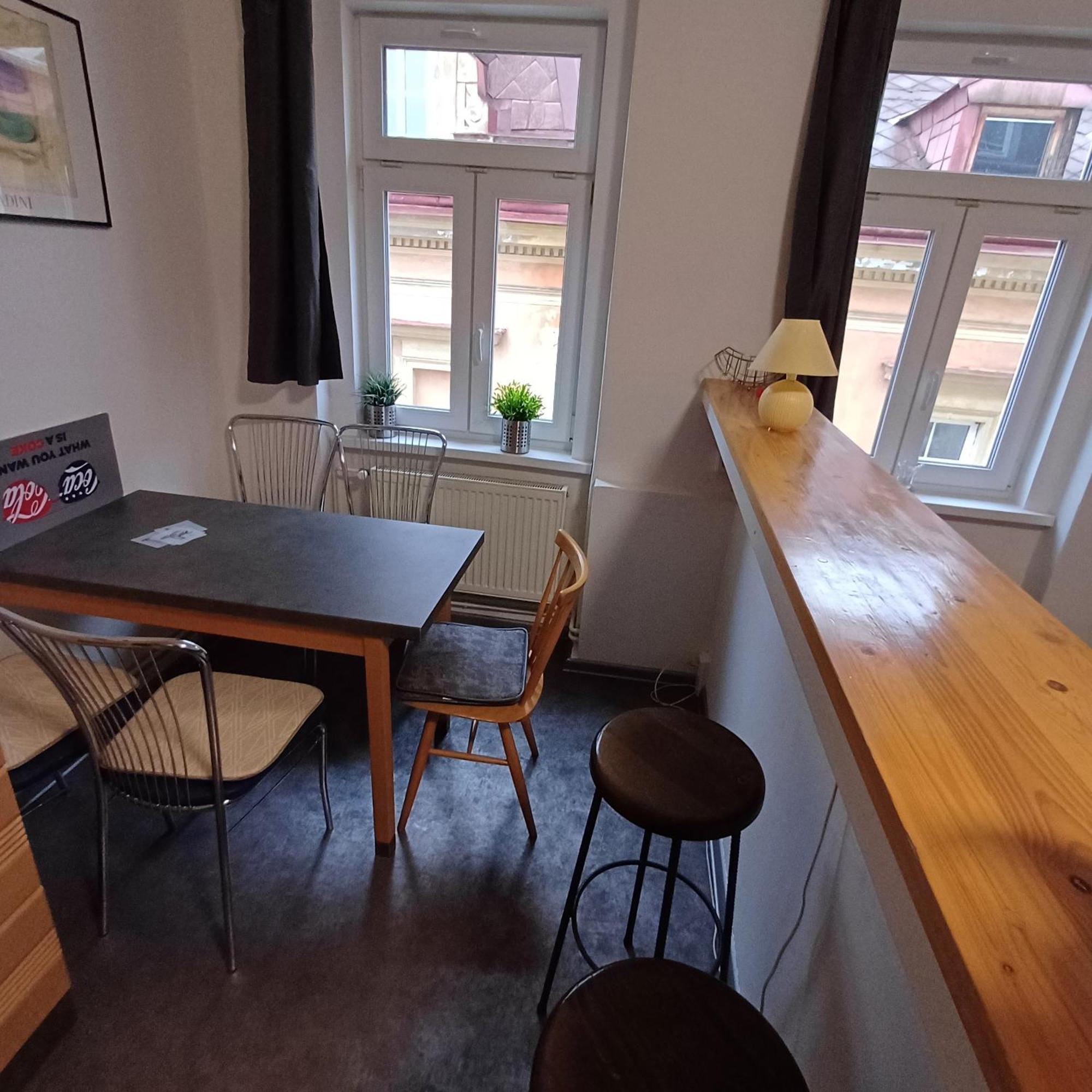 Ap 5 Alice Near Springs - 4 Rooms Karlovy Vary Exterior photo